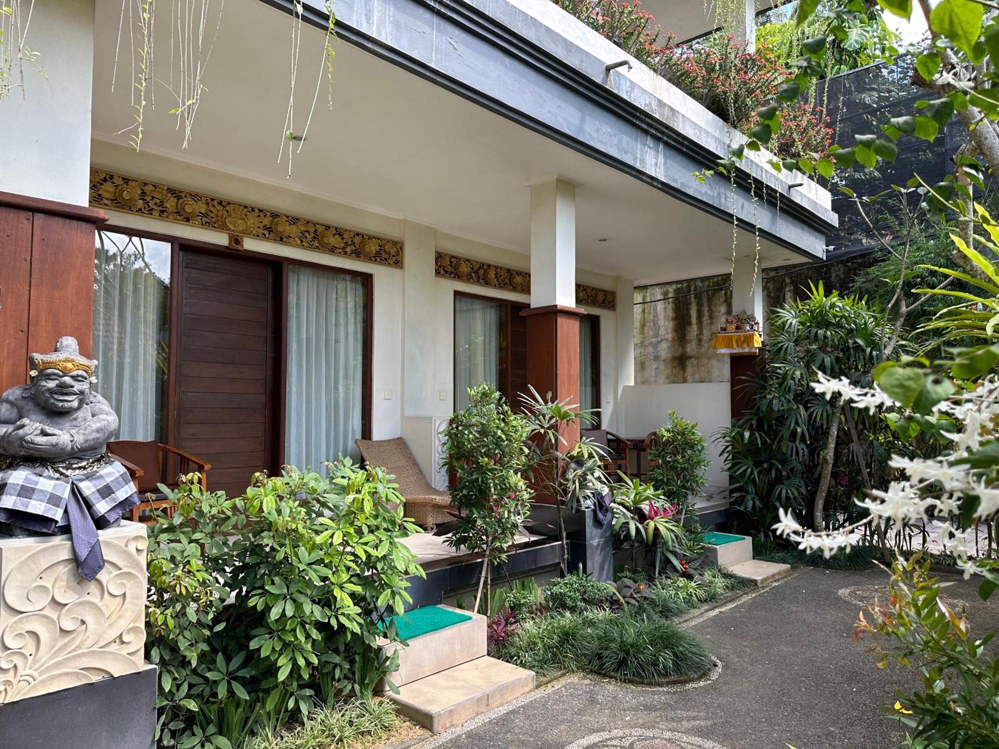 Brata Cottage Ubud Exterior photo