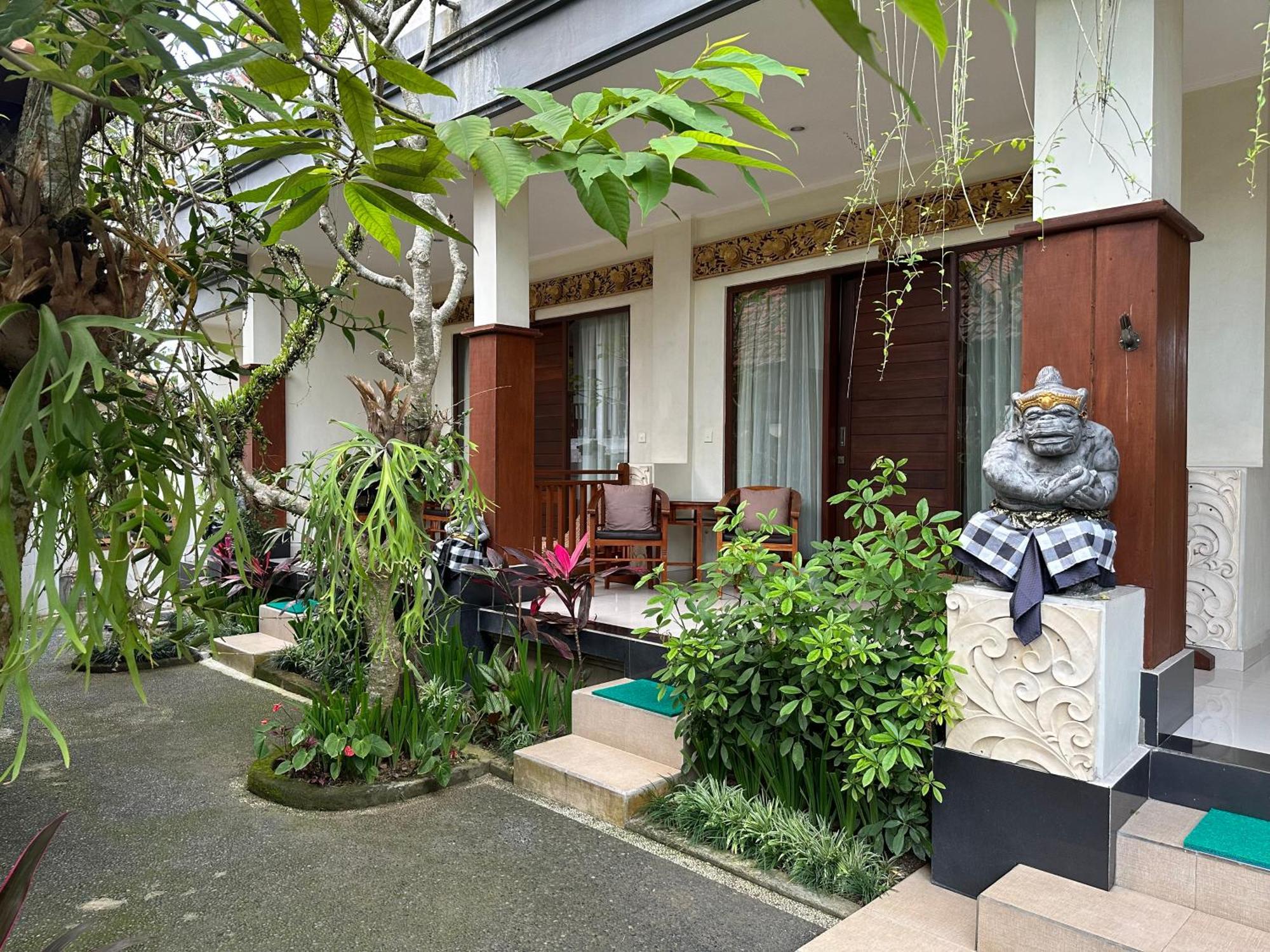 Brata Cottage Ubud Exterior photo