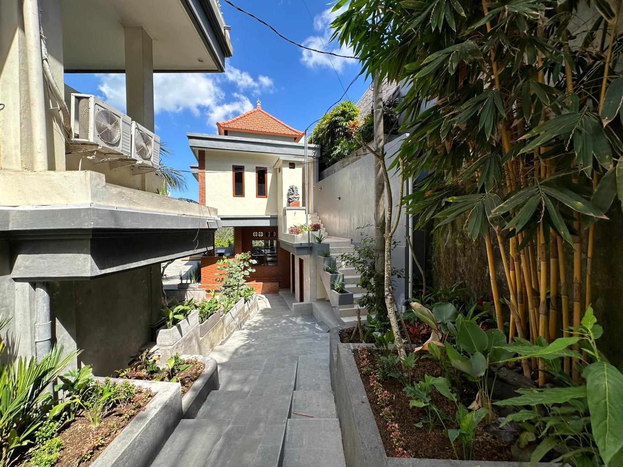 Brata Cottage Ubud Exterior photo